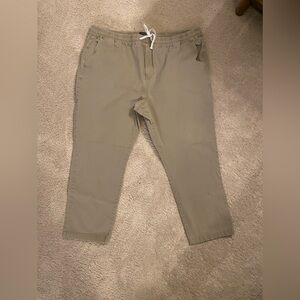 JCREW men’s dockside pants. XXL; khaki